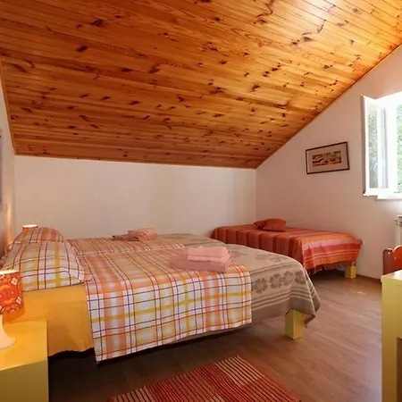 With Parking Space Hvar - 24988 Apartamento *