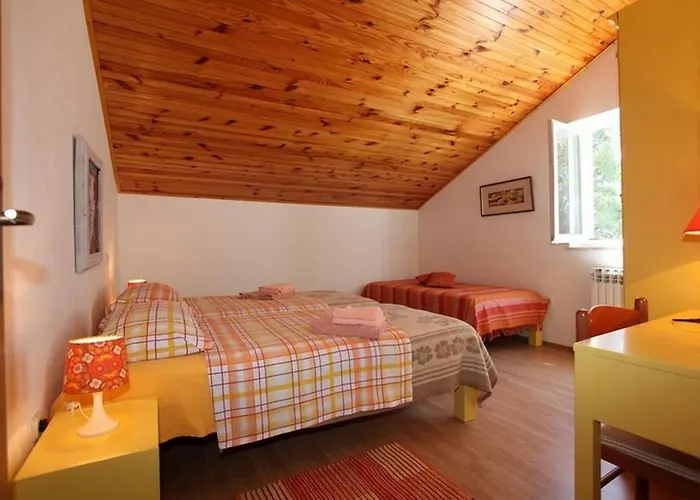 With Parking Space Hvar - 24988 Apartamento *